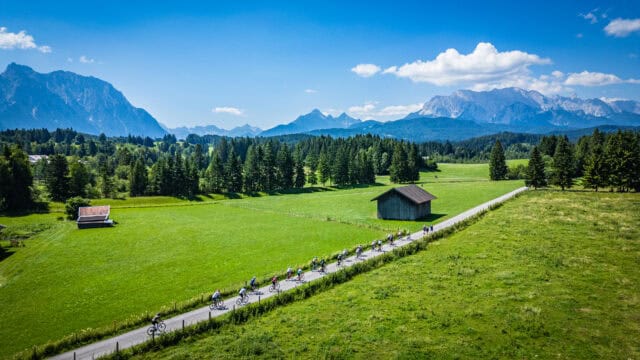 https://kuznia-triathlonu.pl/wp-content/uploads/2026/09/DJI_0896-640x360.jpg